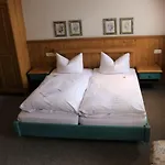 فندق Gaestehaus Blaue Ecke آدناو