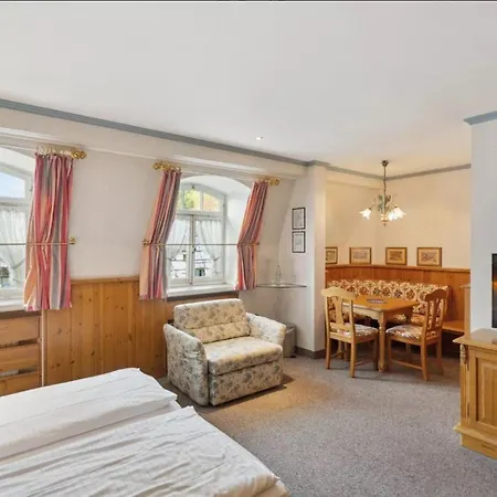 فندق Gaestehaus Blaue Ecke آدناو