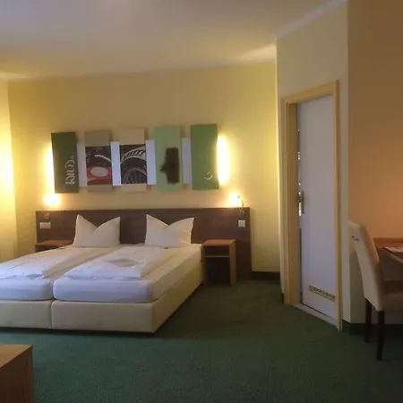 فندق Gaestehaus Blaue Ecke 2*