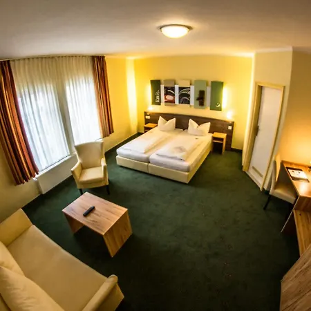 Gaestehaus Blaue Ecke 2* آدناو