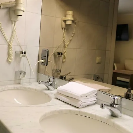 فندق Gaestehaus Blaue Ecke 2*