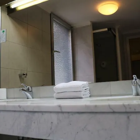 Gaestehaus Blaue Ecke آدناو